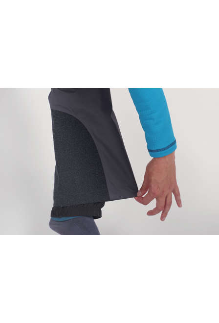 Fotogalerie <p> The men's waterproof <b>DEAMON PANTS </b>are designed for the most extreme conditions and activi